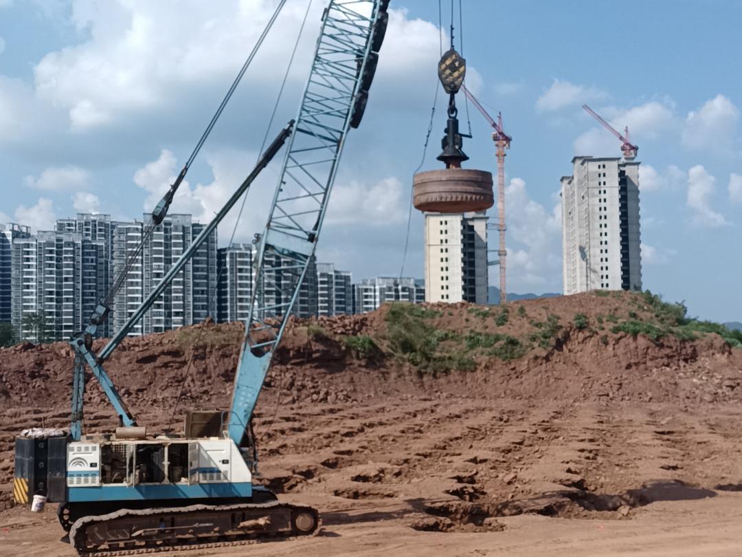 张家界强夯地基大面积强夯施工的技术方案是怎样的